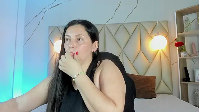 angelswets online show from February 2026 02:50:01 PM