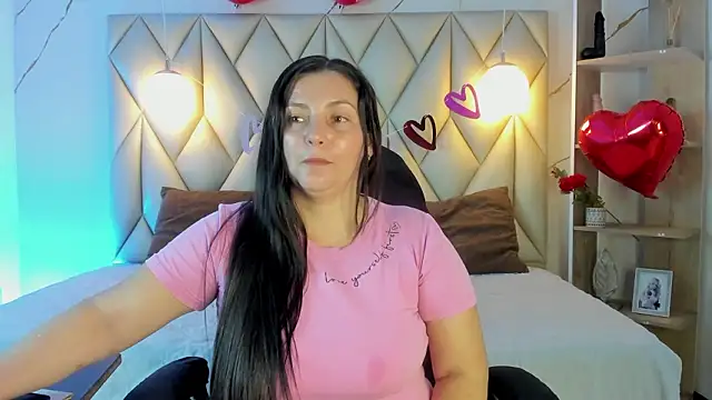 angelswets online show from February 2026 01:41:02 PM