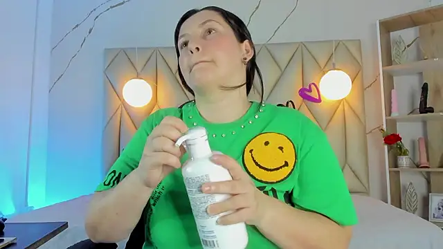 angelswets online show from March 2026 12:42:01 PM