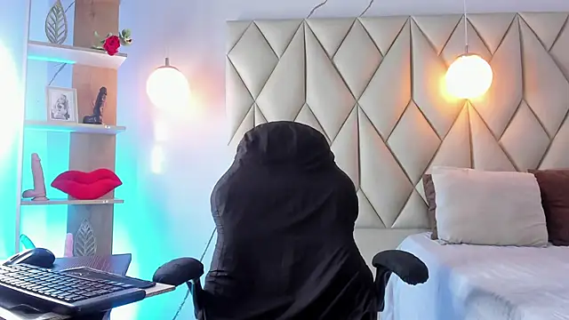 Snapshot of angelswets chatting on April 2026 02:24:02 PM angelswets online show from April 2026 02:24:02 PM