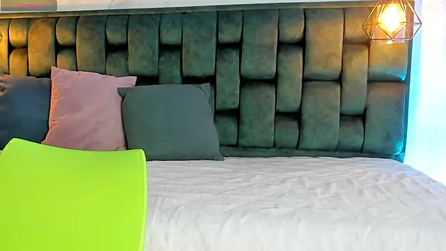 angelswets online show from October 2025 02:38:01 PM