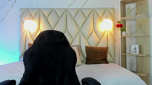 angelswets online show from February 2026 02:15:01 PM