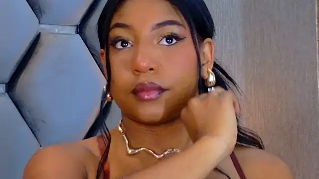 Snapshot of VanessaGlenn chatting on June 2026 12:21:02 PM VanessaGlenn online show from June 2026 12:21:02 PM