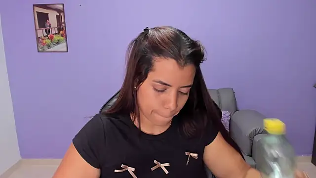 Snapshot of boomsar01 chatting on October 2025 03:09:01 AM boomsar01 online show from October 2025 03:09:01 AM