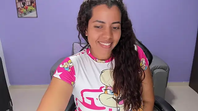 Snapshot of boomsar01 chatting on October 2025 02:57:01 AM boomsar01 online show from October 2025 02:57:01 AM