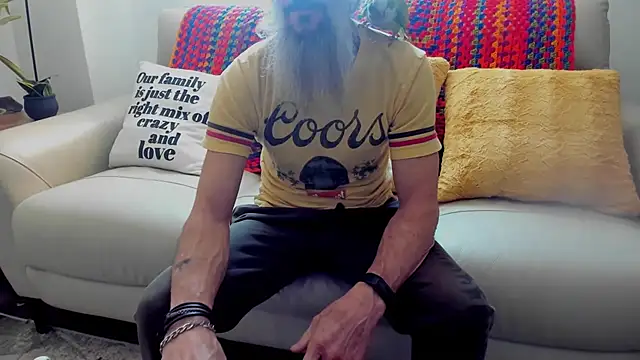 Snapshot of mindphu_k chatting on February 2026 07:35:02 PM mindphu k online show from February 2026 07:35:02 PM