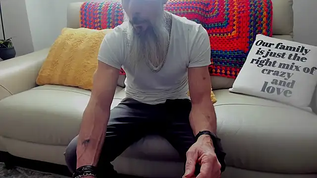 Snapshot of mindphu_k chatting on February 2026 07:48:02 PM mindphu k online show from February 2026 07:48:02 PM