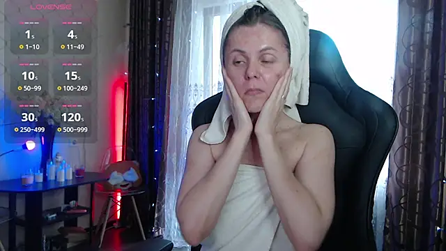 JessieOMays online show from May 2026 03:03:02 AM