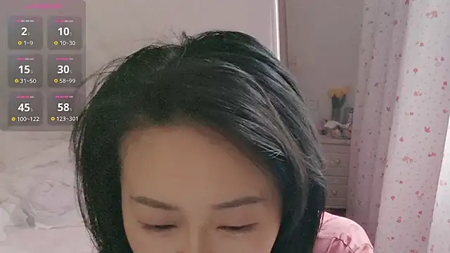 fanfan-FF online show from May 2026 11:37:02 PM
