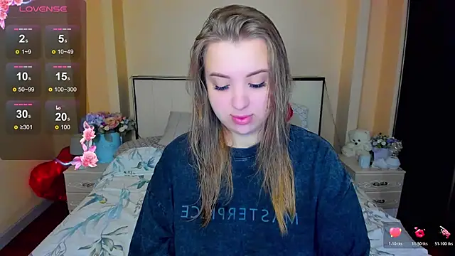 AlexissM online show from October 2025 03:08:01 PM