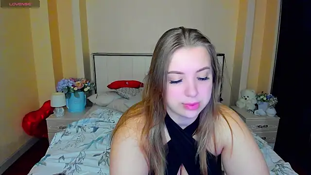 AlexissM online show from October 2025 03:20:01 PM