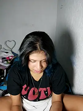 azulzulix online show from November 2025 03:29:03 AM