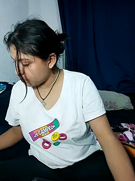 azulzulix online show from February 2026 02:34:01 AM