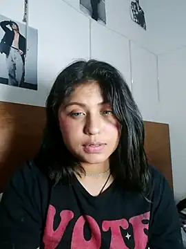 azulzulix online show from April 2026 01:47:01 PM