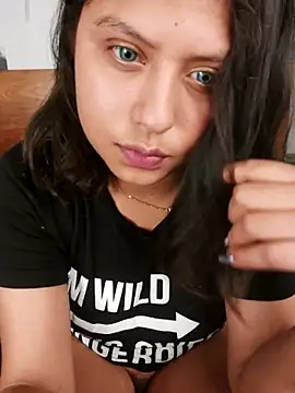 azulzulix online show from May 2026 02:10:03 AM