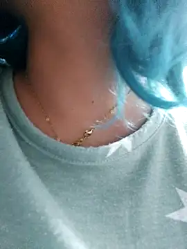 azulzulix online show from October 2025 01:16:02 AM