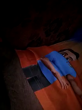 Snapshot of 68_Toni chatting on December 2025 12:00:01 AM 68 Toni online show from December 2025 12:00:01 AM