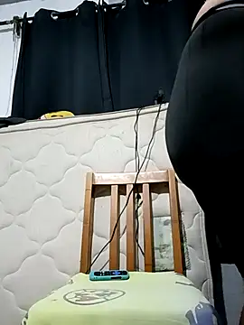 Palanquita4 online show from April 2026 01:03:01 PM