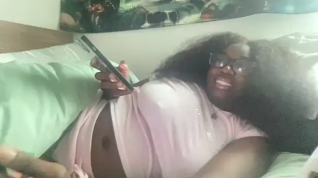 AveryJ99 online show from March 2025 09:35:01 PM