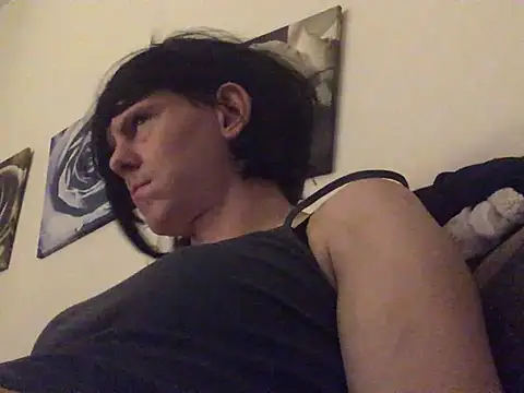 Snapshot of Hannaforyou2 chatting on December 2024 08:47:01 PM Hannaforyou2 online show from December 2024 08:47:01 PM