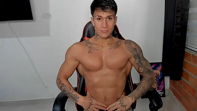 Snapshot of pettergrey1 chatting on October 2025 10:41:02 PM pettergrey1 online show from October 2025 10:41:02 PM