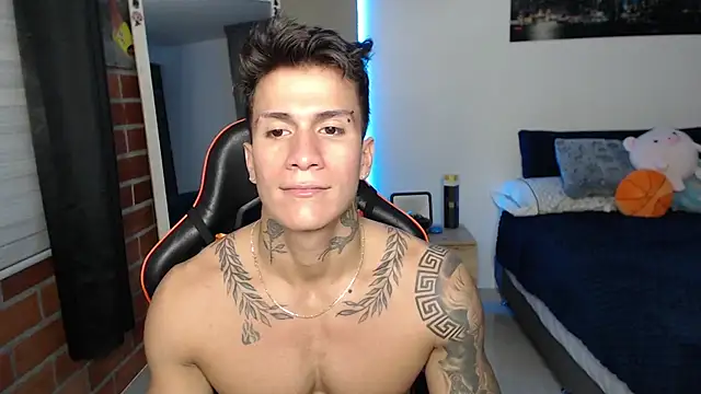 pettergrey1 online show from June 2026 11:21:01 PM
