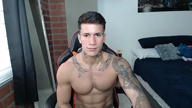 pettergrey1 online show from May 2026 07:42:01 PM