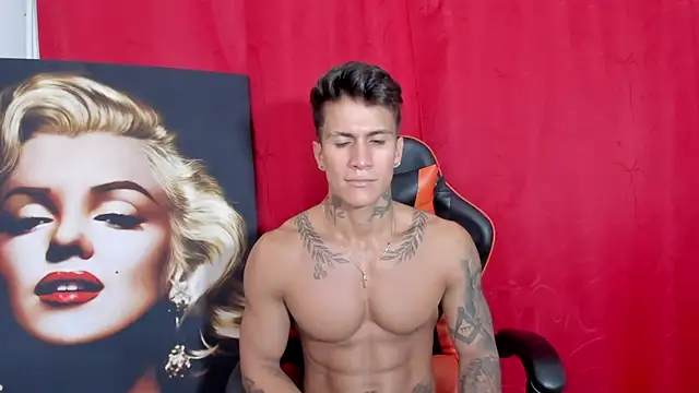 Snapshot of pettergrey1 chatting on February 2025 10:32:01 PM pettergrey1 online show from February 2025 10:32:01 PM