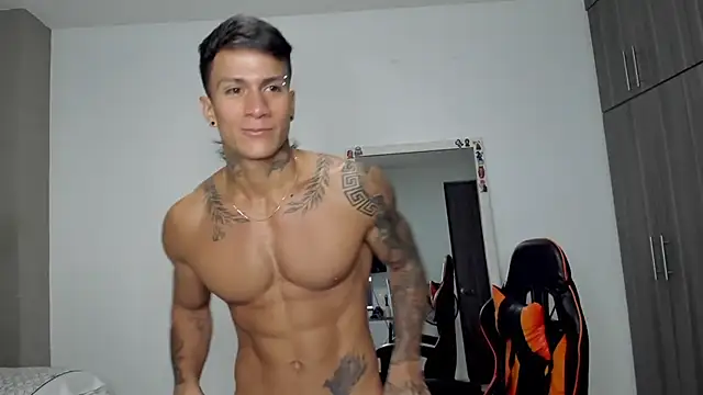 Snapshot of pettergrey1 chatting on February 2026 12:05:02 PM pettergrey1 online show from February 2026 12:05:02 PM