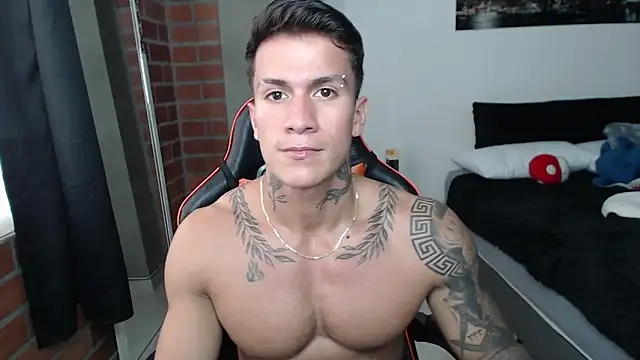 pettergrey1 online show from May 2026 07:55:01 PM