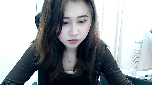 Liliya-77 online show from April 2026 05:42:02 AM