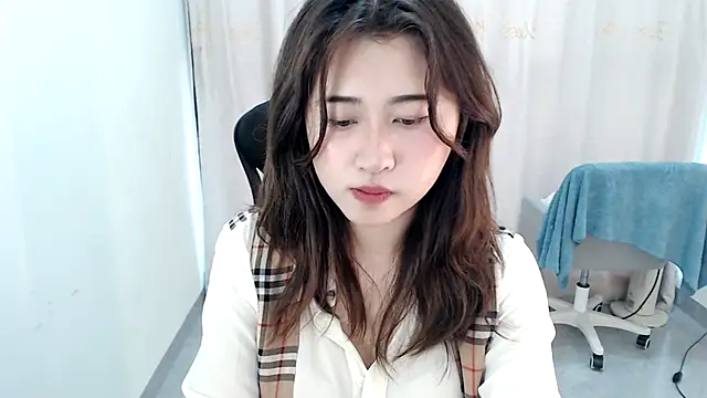 Liliya-77 online show from April 2026 06:38:01 AM