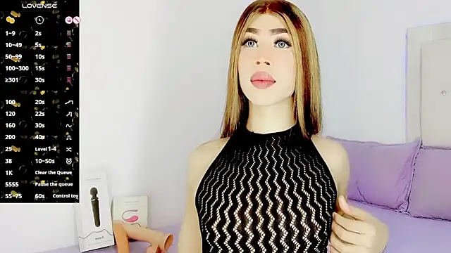 Snapshot of New_Doll chatting on October 2025 03:41:02 AM New Doll online show from October 2025 03:41:02 AM