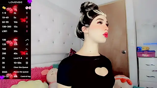 Snapshot of New_Doll chatting on February 2025 08:22:01 AM New Doll online show from February 2025 08:22:01 AM