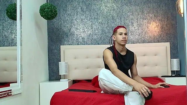 Erick Zhimerman online show from December 2025 04:17:01 AM