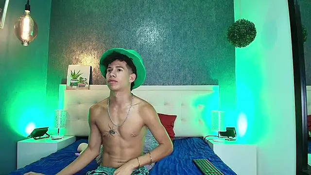 Erick Zhimerman online show from March 2025 06:39:01 AM