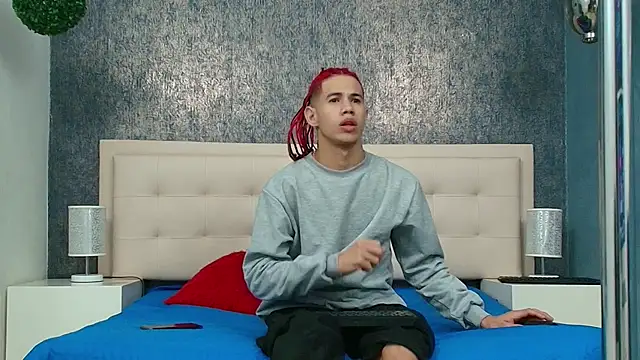 Erick Zhimerman online show from December 2025 03:56:01 AM