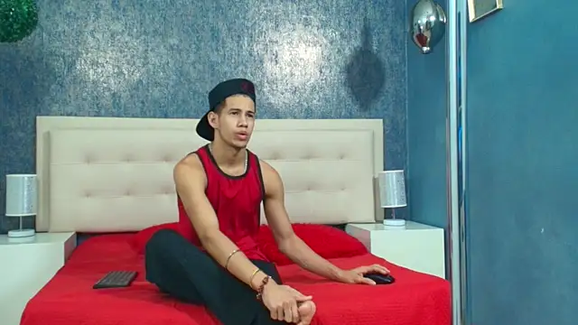 Erick Zhimerman online show from November 2025 07:47:01 PM