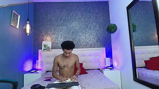 Erick Zhimerman online show from March 2025 06:52:02 AM