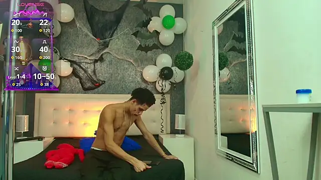 Erick Zhimerman online show from October 2025 03:49:02 AM