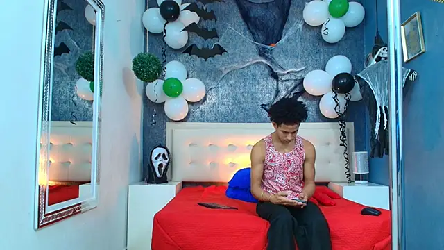 Erick Zhimerman online show from October 2025 03:51:01 AM