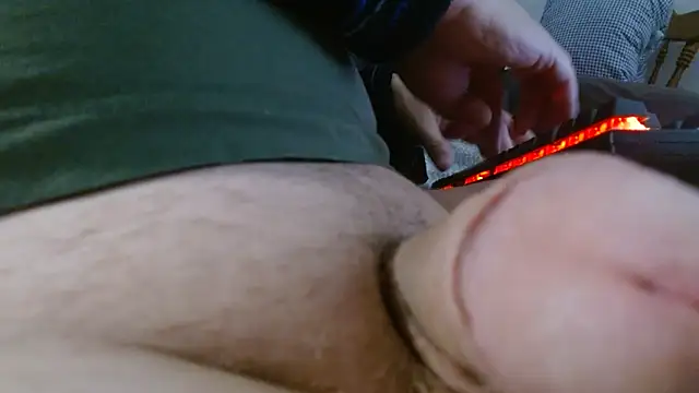 Heracles00 online show from March 2026 09:39:01 PM