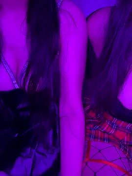 Queen-Walae online show from November 2025 02:00:02 AM