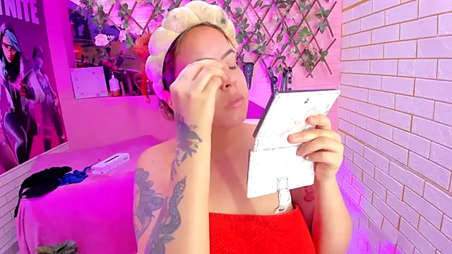 marcellaa303av online show from April 2026 11:33:02 PM