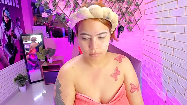 Snapshot of marcellaa303av chatting on June 2026 12:23:02 AM marcellaa303av online show from June 2026 12:23:02 AM