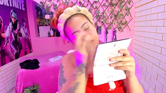 marcellaa303av online show from April 2026 01:30:02 AM