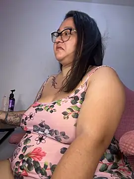 CinnamonCookiez online show from September 2025 04:18:02 AM