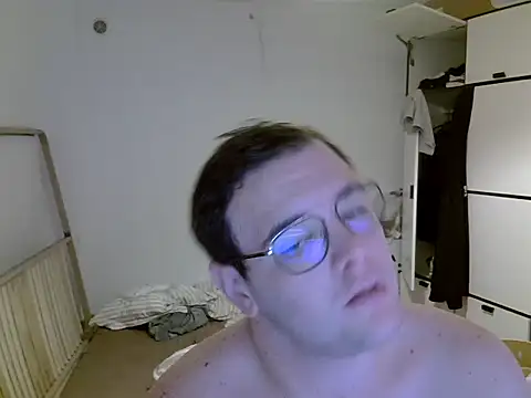 Snapshot of dadafla34 chatting on December 2024 05:49:02 AM dadafla34 online show from December 2024 05:49:02 AM