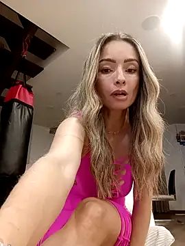 Loly Horny online show from April 2026 01:42:02 AM