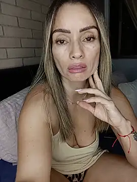 Snapshot of Loly_Horny chatting on June 2026 01:03:02 AM Loly Horny online show from June 2026 01:03:02 AM